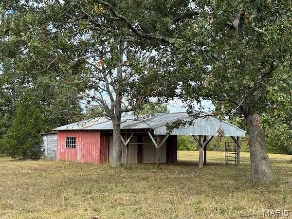 10 Acres of Land for Sale in Edgar Springs, Missouri