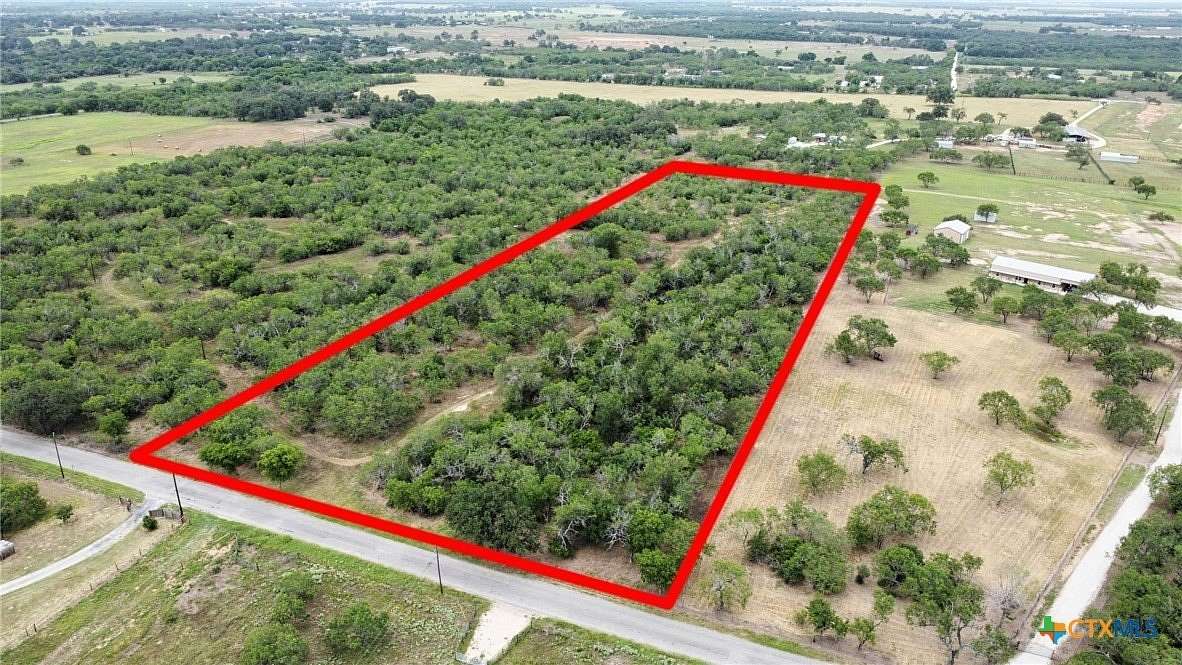 10.1 Acres of Land for Sale in Seguin, Texas