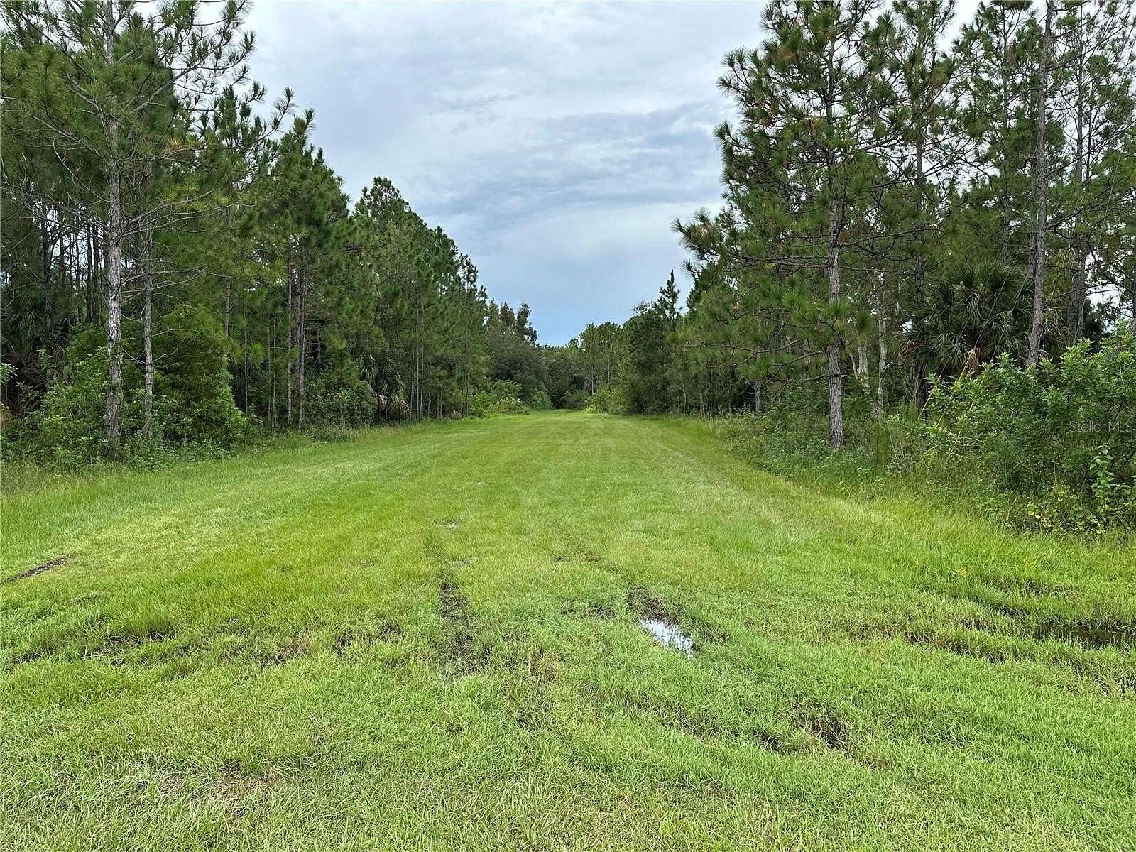 0.55 Acres of Residential Land for Sale in Indian Lake Estates, Florida