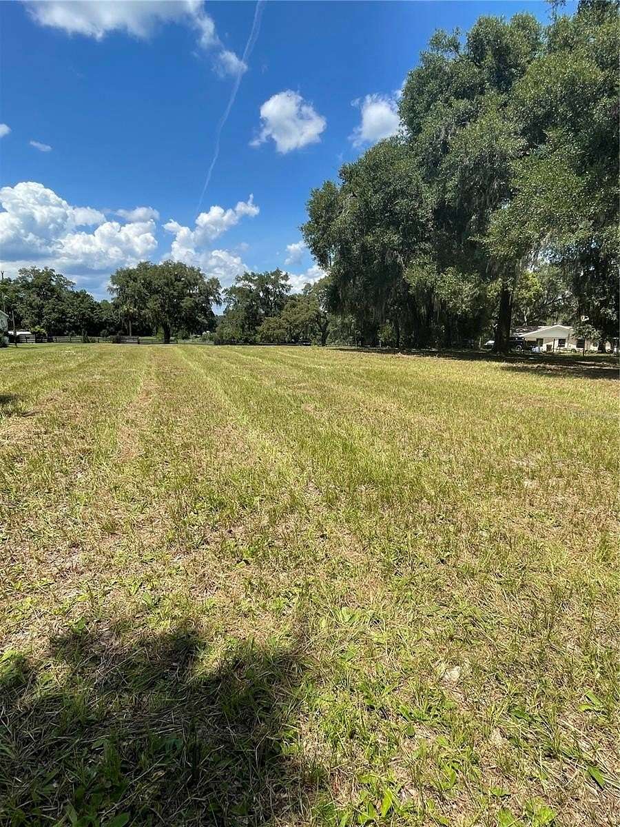 1 Acre of Residential Land for Sale in Altoona, Florida