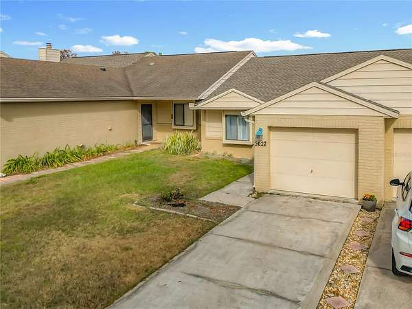 2 Acres of Residential Land with Home for Sale in Belleview, Florida