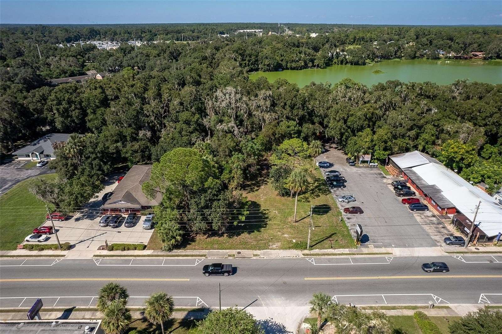 0.95 Acres of Commercial Land for Sale in Dunnellon, Florida