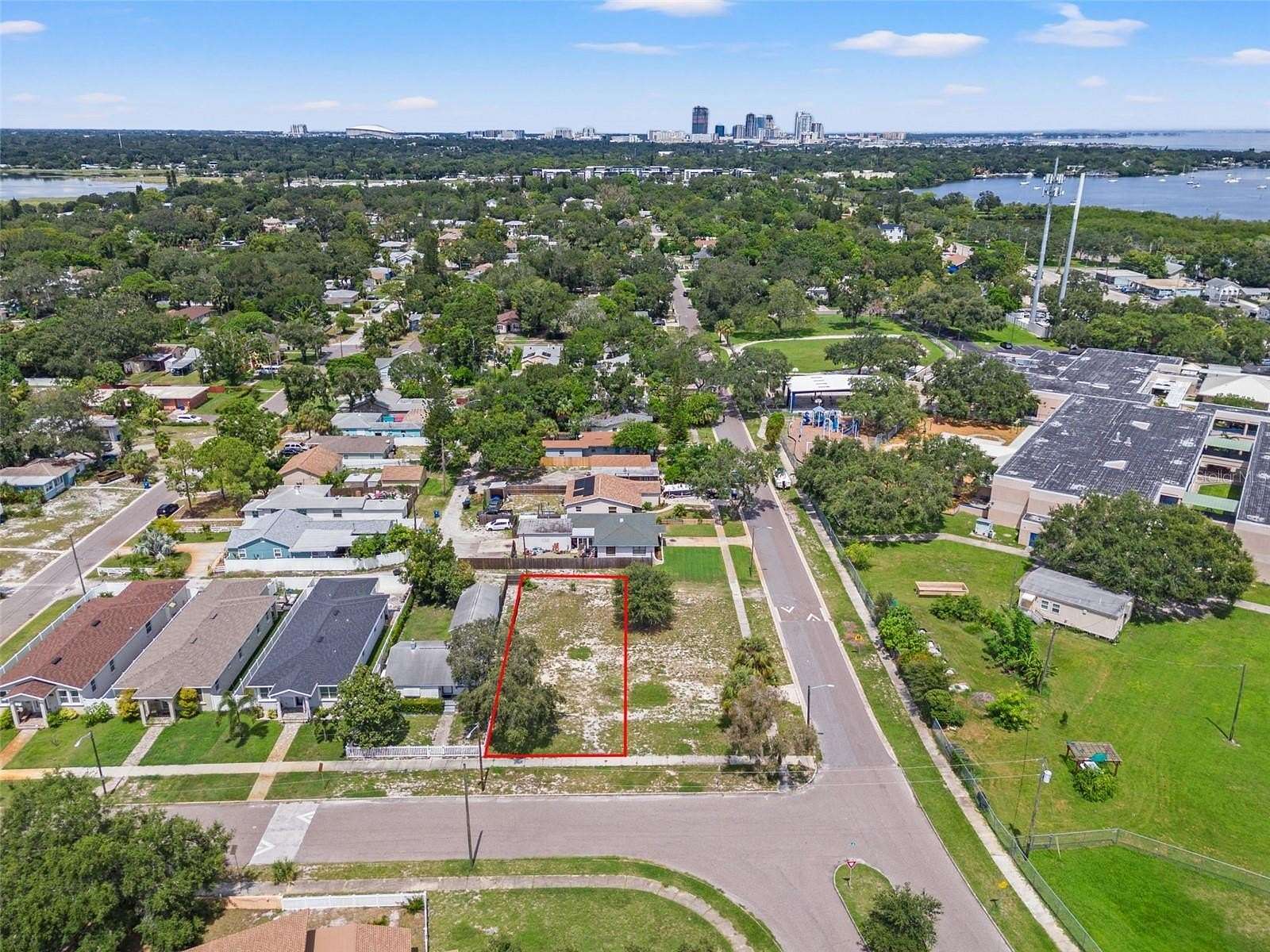 0.12 Acres of Residential Land for Sale in St. Petersburg, Florida