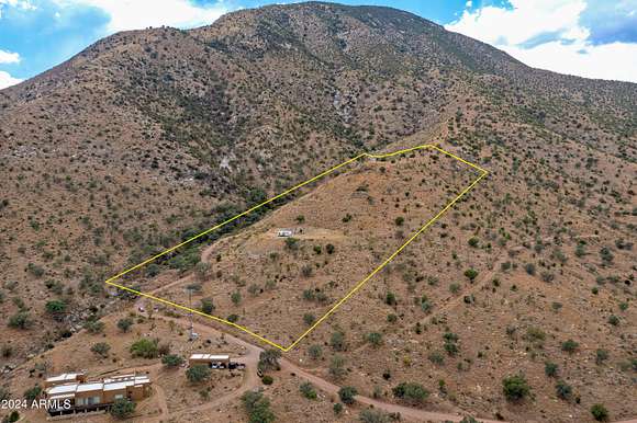 10.9 Acres of Recreational Land for Sale in Hereford, Arizona