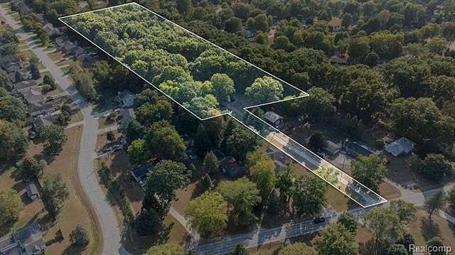 8.7 Acres of Residential Land with Home for Sale in Port Huron, Michigan