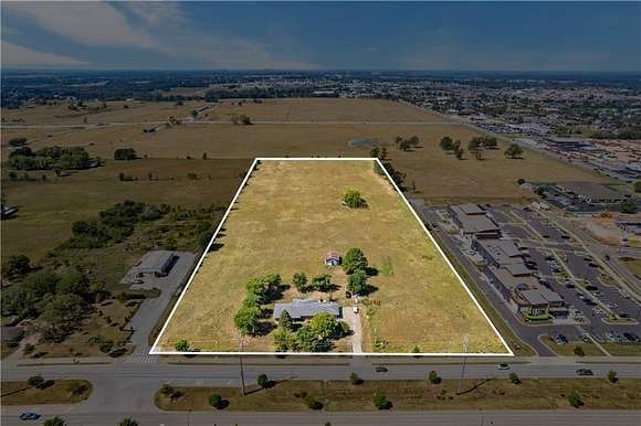 15.6 Acres of Mixed-Use Land for Sale in Springdale, Arkansas