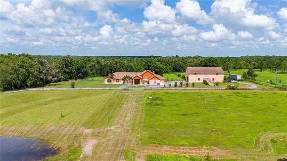 16.1 Acres of Land with Home for Sale in Land O' Lakes, Florida