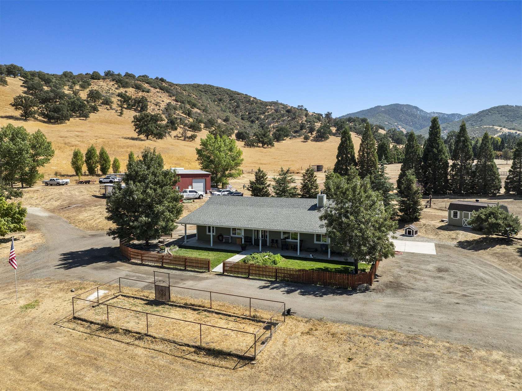 34.61 Acres of Land with Home for Sale in Tehachapi, California