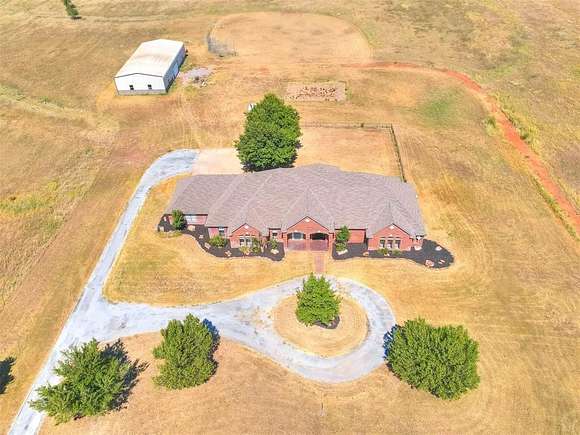 40 Acres of Land with Home for Sale in Piedmont, Oklahoma