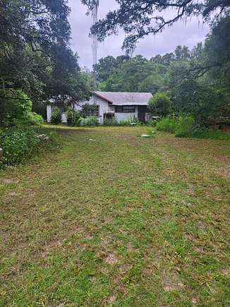 3 Acres of Residential Land with Home for Sale in Ocala, Florida