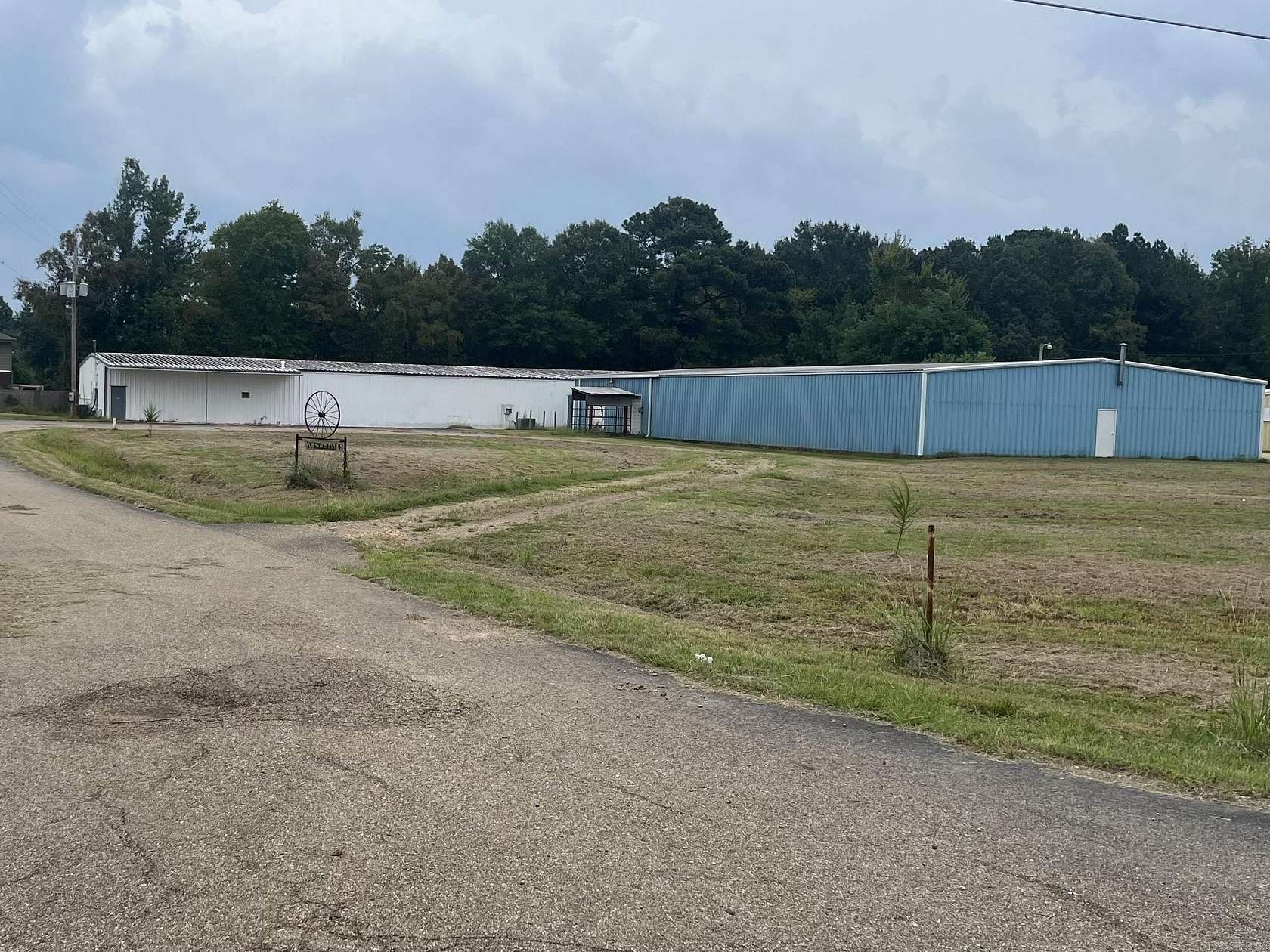 3.07 Acres of Improved Commercial Land for Sale in Hope, Arkansas