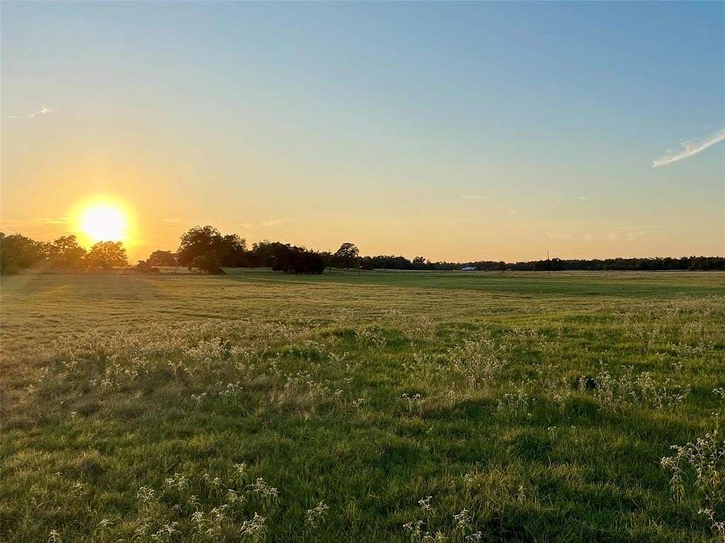 10.3 Acres of Agricultural Land for Sale in Rosebud, Texas