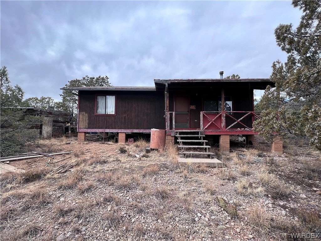 80 Acres of Land with Home for Sale in Truxton, Arizona