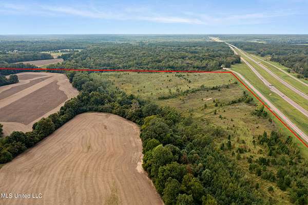 185 Acres of Recreational Land for Sale in Hernando, Mississippi