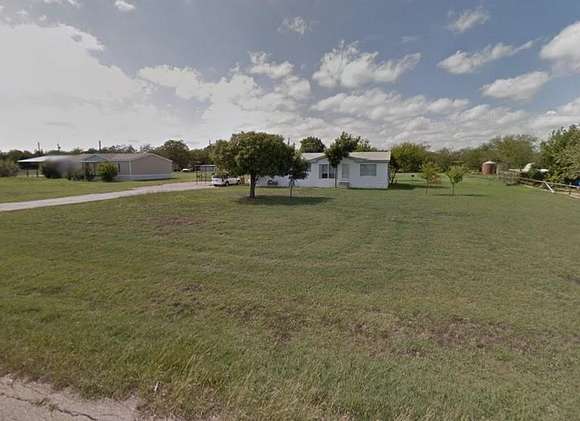 1 Acre of Residential Land for Sale in Justin, Texas