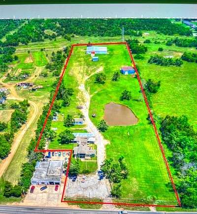 9.01 Acres of Improved Mixed-Use Land for Sale in Oklahoma City, Oklahoma