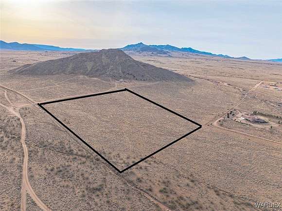 17.21 Acres of Land for Sale in Kingman, Arizona