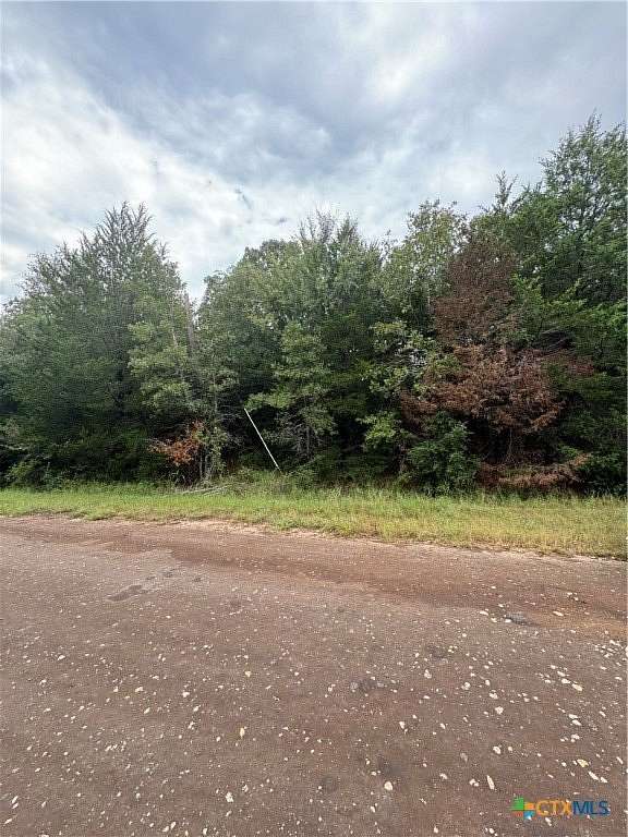 1.48 Acres of Land for Sale in Groesbeck, Texas