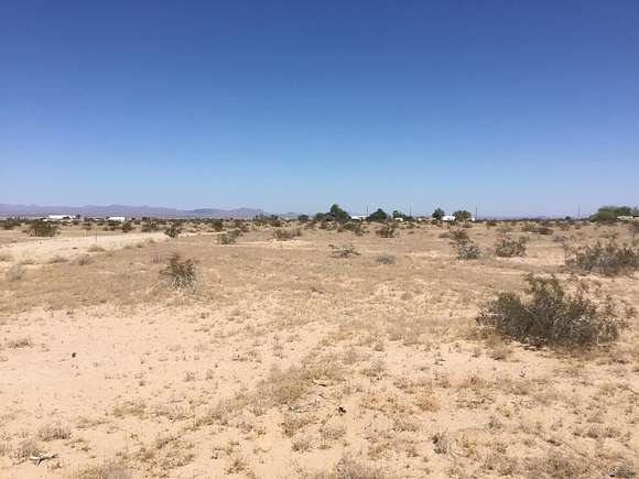 0.5 Acres of Residential Land for Sale in Wellton, Arizona