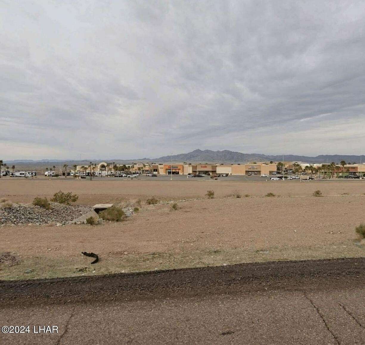 1.21 Acres of Commercial Land for Sale in Lake Havasu City, Arizona