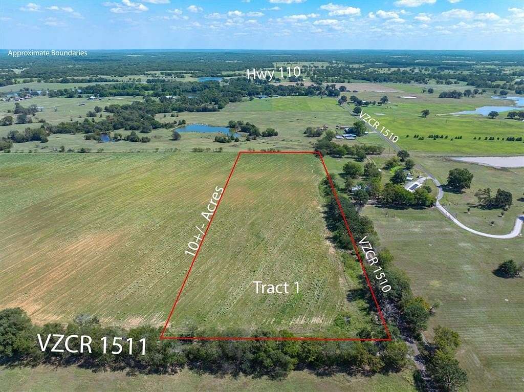 10 Acres of Land for Sale in Grand Saline, Texas