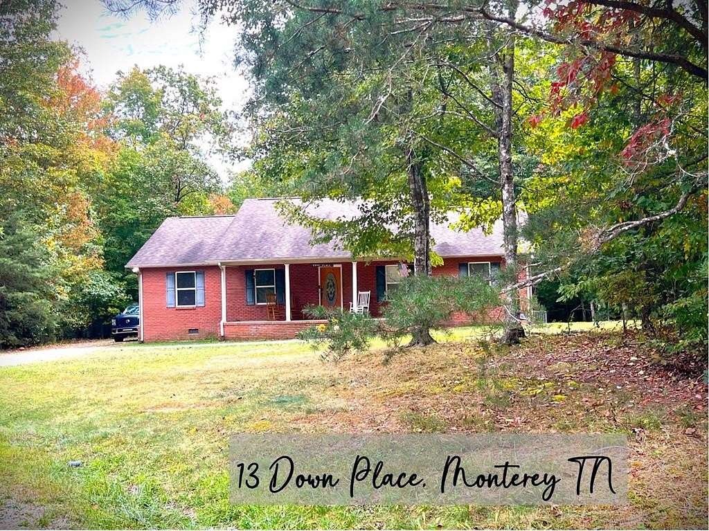 8 Acres of Residential Land with Home for Sale in Monterey, Tennessee