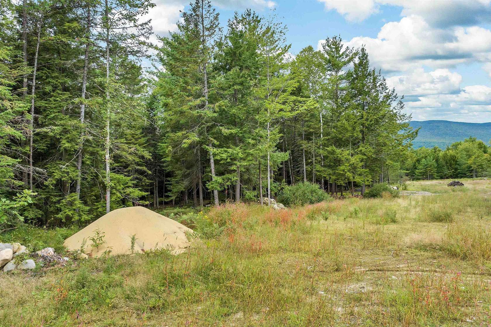 4.2 Acres of Residential Land for Sale in Campton Town, New Hampshire