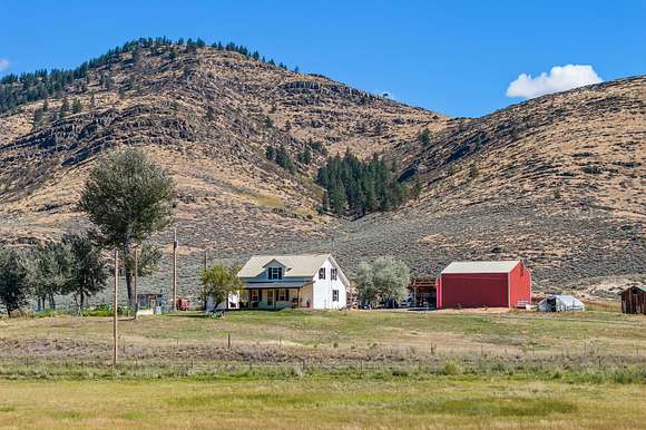 392.38 Acres of Agricultural Land with Home for Sale in Hot Springs, Montana