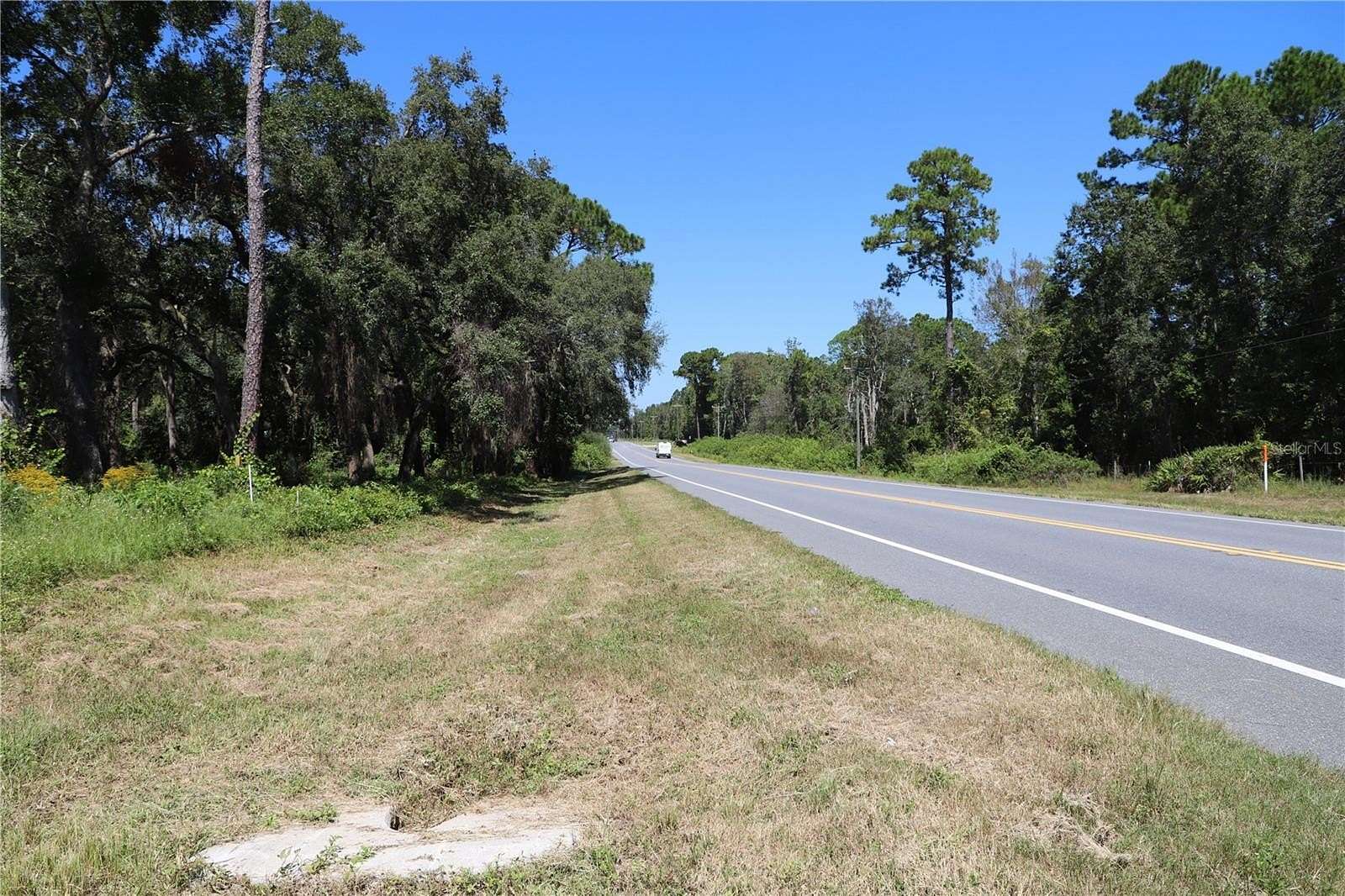 0.34 Acres of Commercial Land for Sale in Melrose, Florida