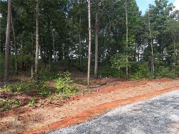 8 Acres of Residential Land for Sale in Nicholson, Georgia