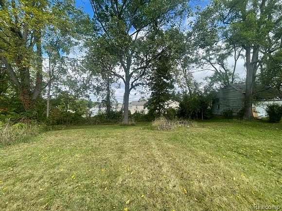 0.22 Acres of Residential Land for Sale in Pontiac, Michigan