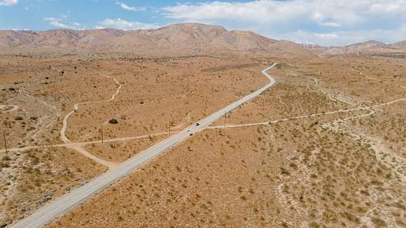 Land for Sale in Rosamond, California