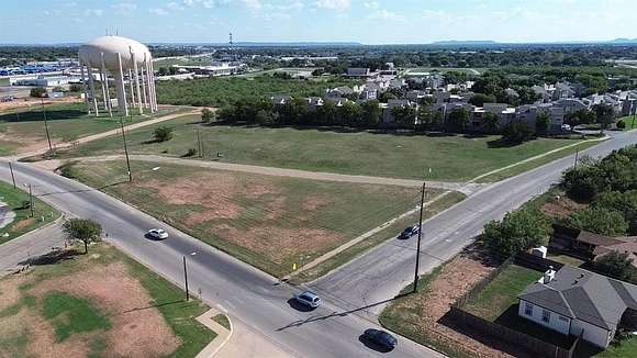 2 Acres of Residential Land for Sale in Abilene, Texas