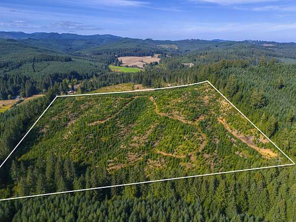 40 Acres of Recreational Land & Farm for Sale in Cheshire, Oregon