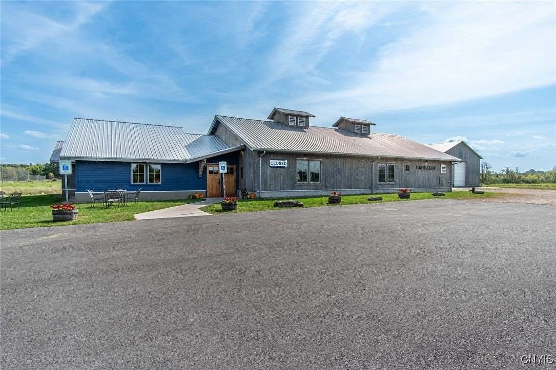 5 Acres of Improved Commercial Land for Sale in Clayton, New York