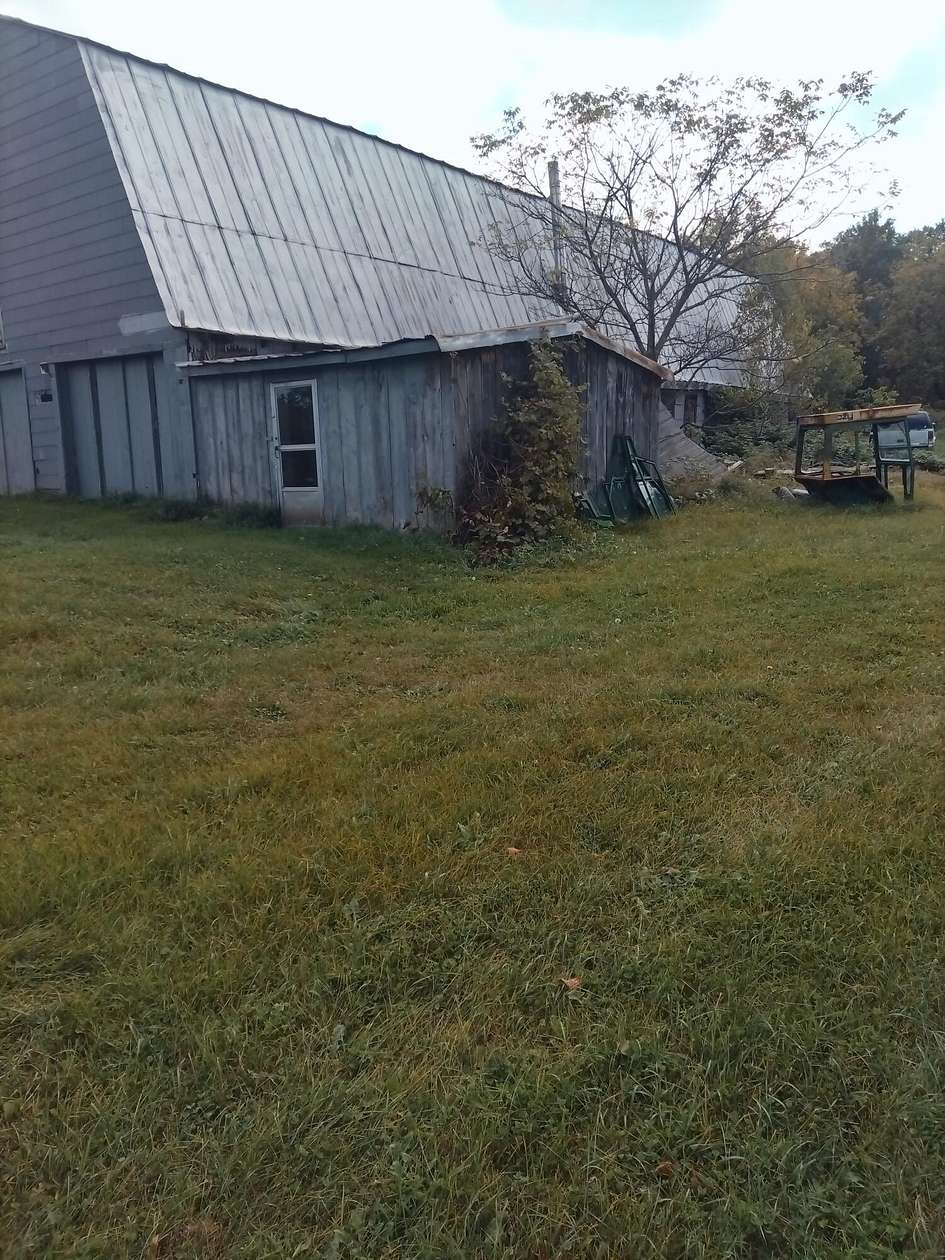 3.46 Acres of Residential Land with Home for Sale in Constable, New York