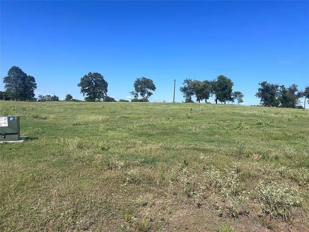 2.11 Acres of Residential Land for Sale in Yantis, Texas