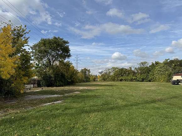 0.92 Acres of Land for Sale in La Grange, Illinois