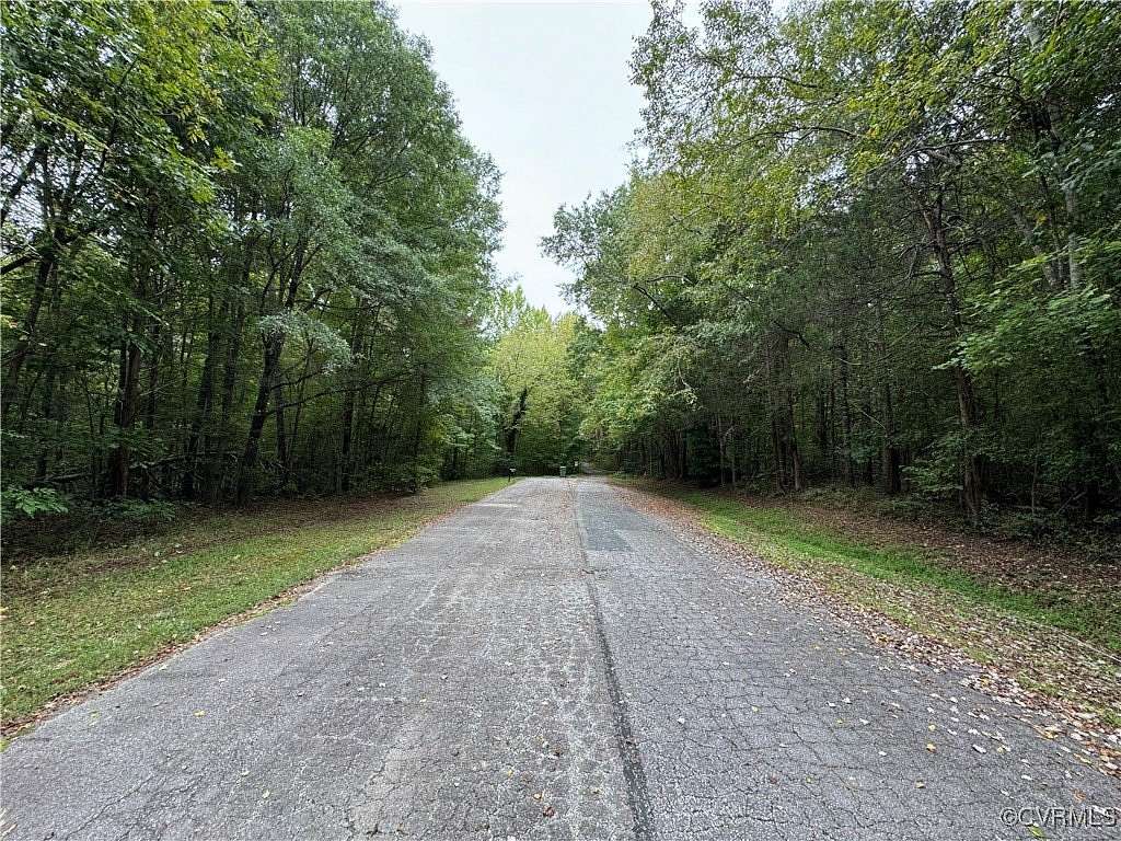 20.19 Acres of Land for Sale in Farmville, Virginia