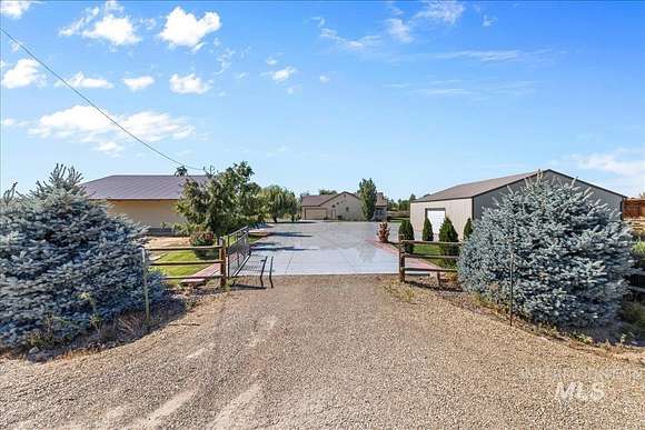 11.3 Acres of Land with Home for Sale in Caldwell, Idaho