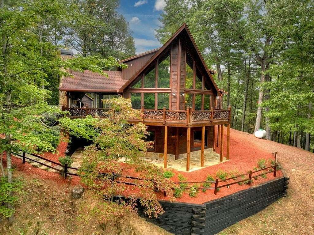 2.83 Acres of Residential Land with Home for Sale in Ellijay, Georgia