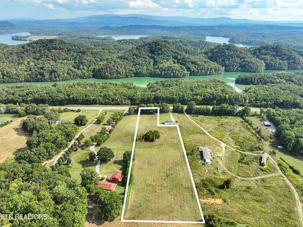 4.47 Acres of Residential Land for Sale in Maryville, Tennessee
