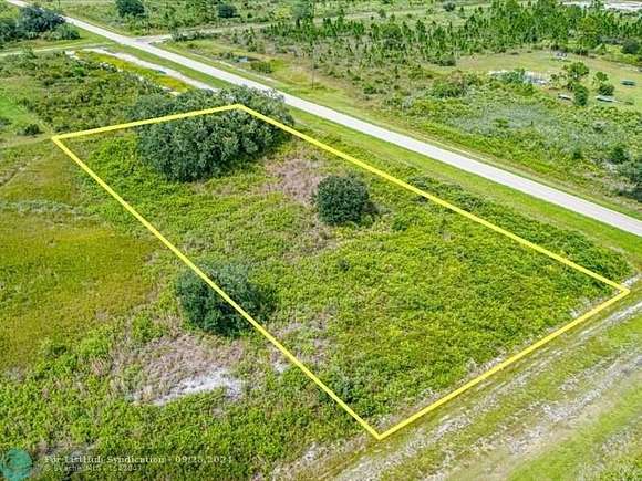 1.25 Acres of Residential Land for Sale in Okeechobee, Florida