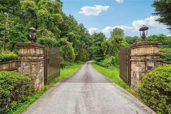 2 Acres of Residential Land for Sale in Gainesville, Georgia