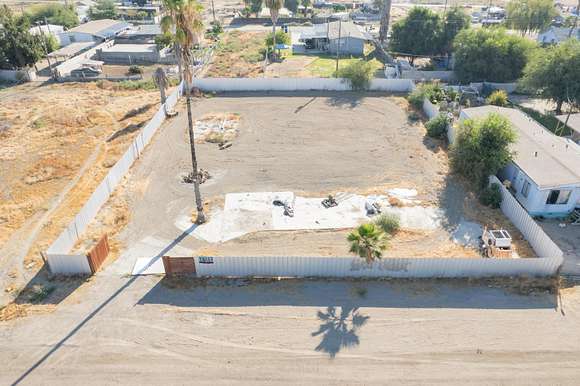 0.41 Acres of Residential Land for Sale in Alpaugh, California