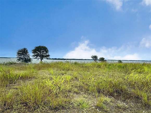 1.23 Acres of Land for Sale in Corsicana, Texas