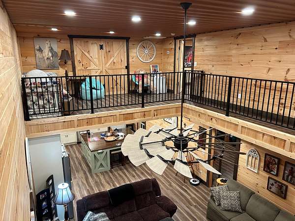 5 Acres of Residential Land with Home for Sale in Campbellsville, Kentucky