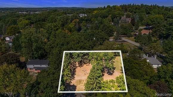 0.46 Acres of Residential Land for Sale in Clarkston, Michigan