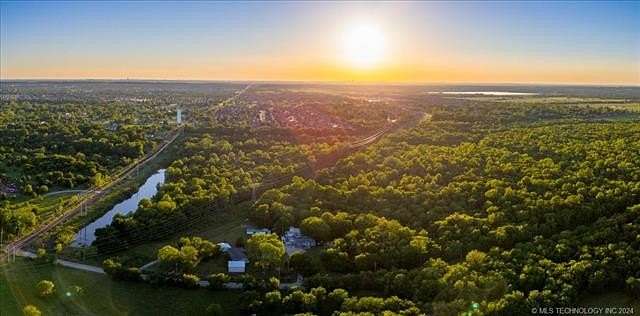 32 Acres of Recreational Land for Sale in Broken Arrow, Oklahoma