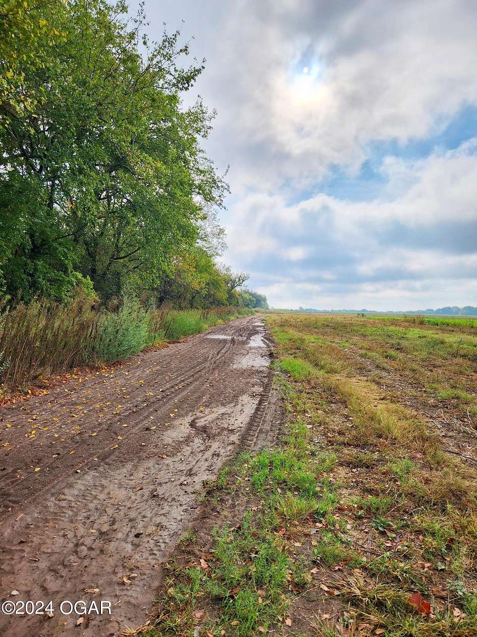 103 Acres of Agricultural Land for Sale in Carthage, Missouri